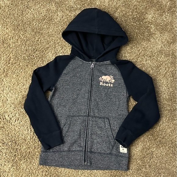 Roots Other - Roots Kids zip up navy blue sweatshirt jd